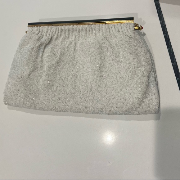 Gorgeous Vintage Microbeaded & Embroidered Purse - Picture 11 of 15